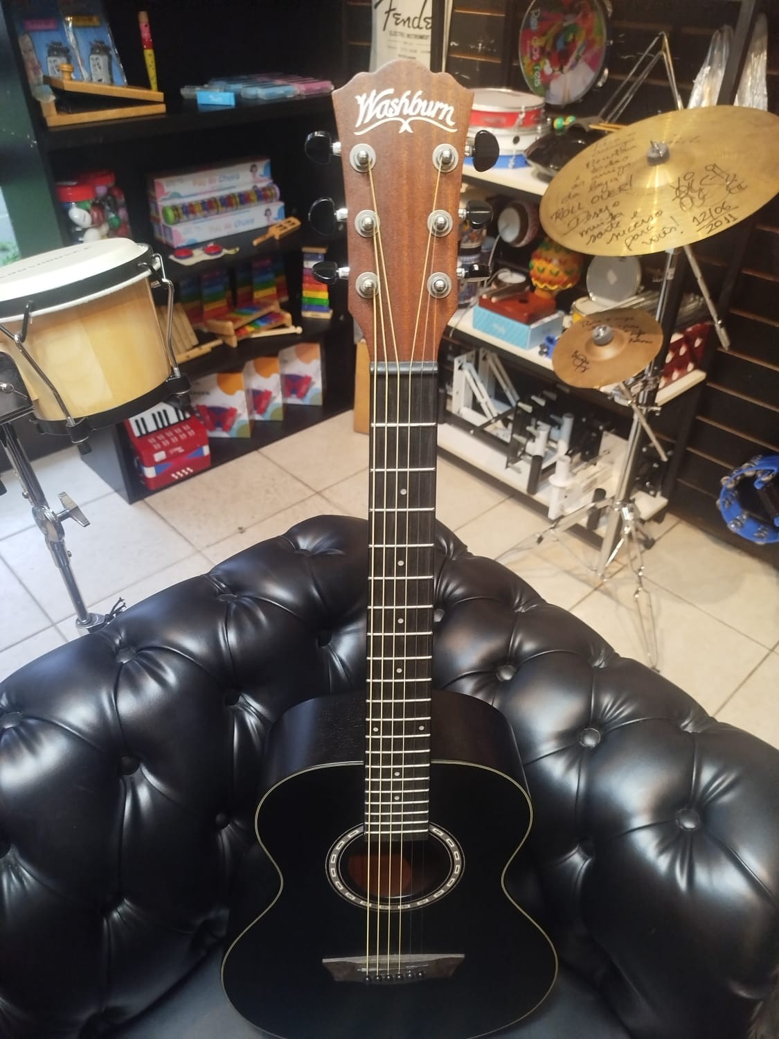 Violão Washburn Apprentice G-Mini 5 AGM5BMK Aço Preto Fosco 7/8 - Imagem 2
