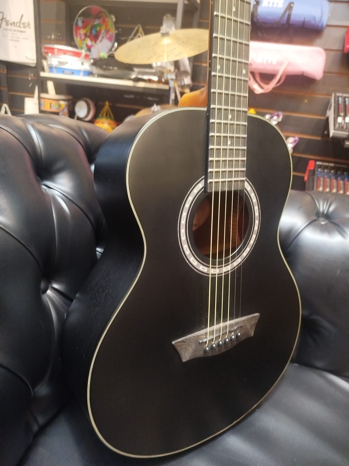 Violão Washburn Apprentice G-Mini 5 AGM5BMK Aço Preto Fosco 7/8 - Imagem 3